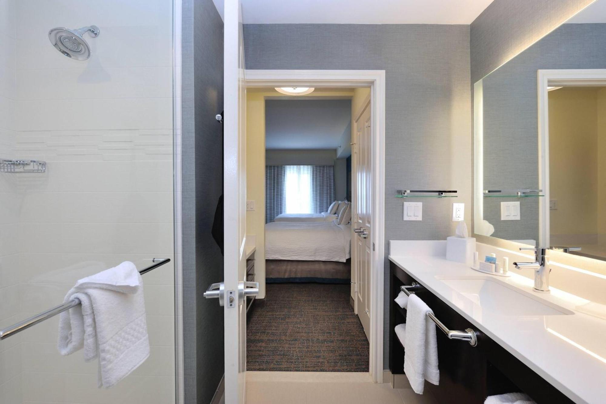 Hotel By Marriott Houston Nw